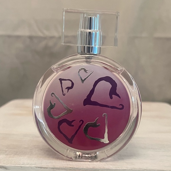 Kensie "Lovely" - Picture 2 of 3